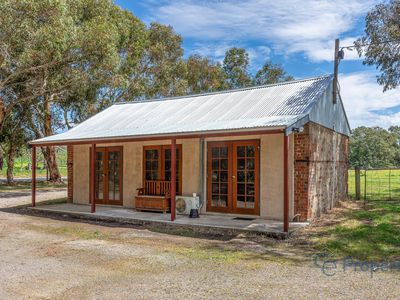 827 Torrens Valley Road, Birdwood