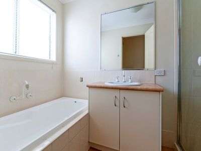 17 Katrina Way, Raceview
