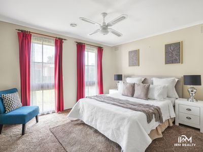 12 NICKLAUS DRIVE, Hoppers Crossing