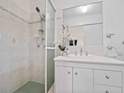 93 Evelyn Rd, Wynnum West