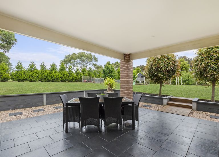 24 Tully Lane, Bolwarra