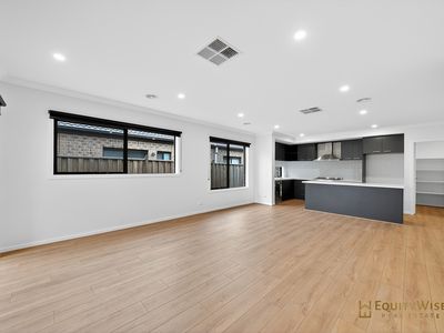 42 Social Street, Tarneit