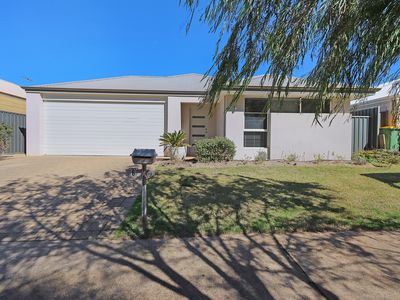 6 Boys Road, Pinjarra