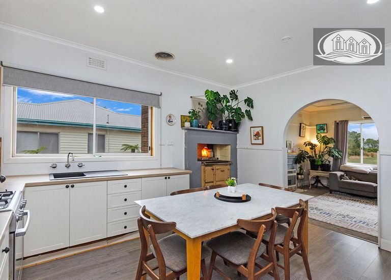 12 Scott Court, Portland