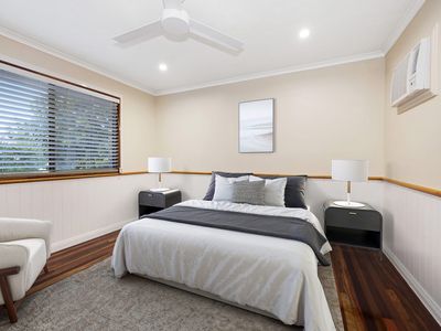 32 Gouldian Avenue, Condon