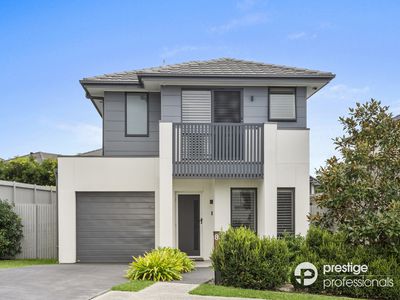 8 Mclachlan Place, Moorebank