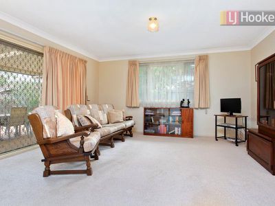 5B Sandstock Place, Woodcroft