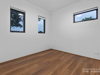 271C Flinders Street, Nollamara