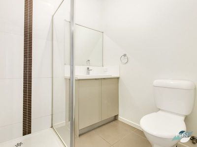 2 / 26 Georgia Crescent, Werribee