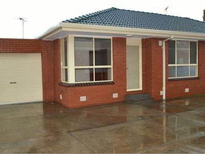 3/8 Parker Street, Werribee