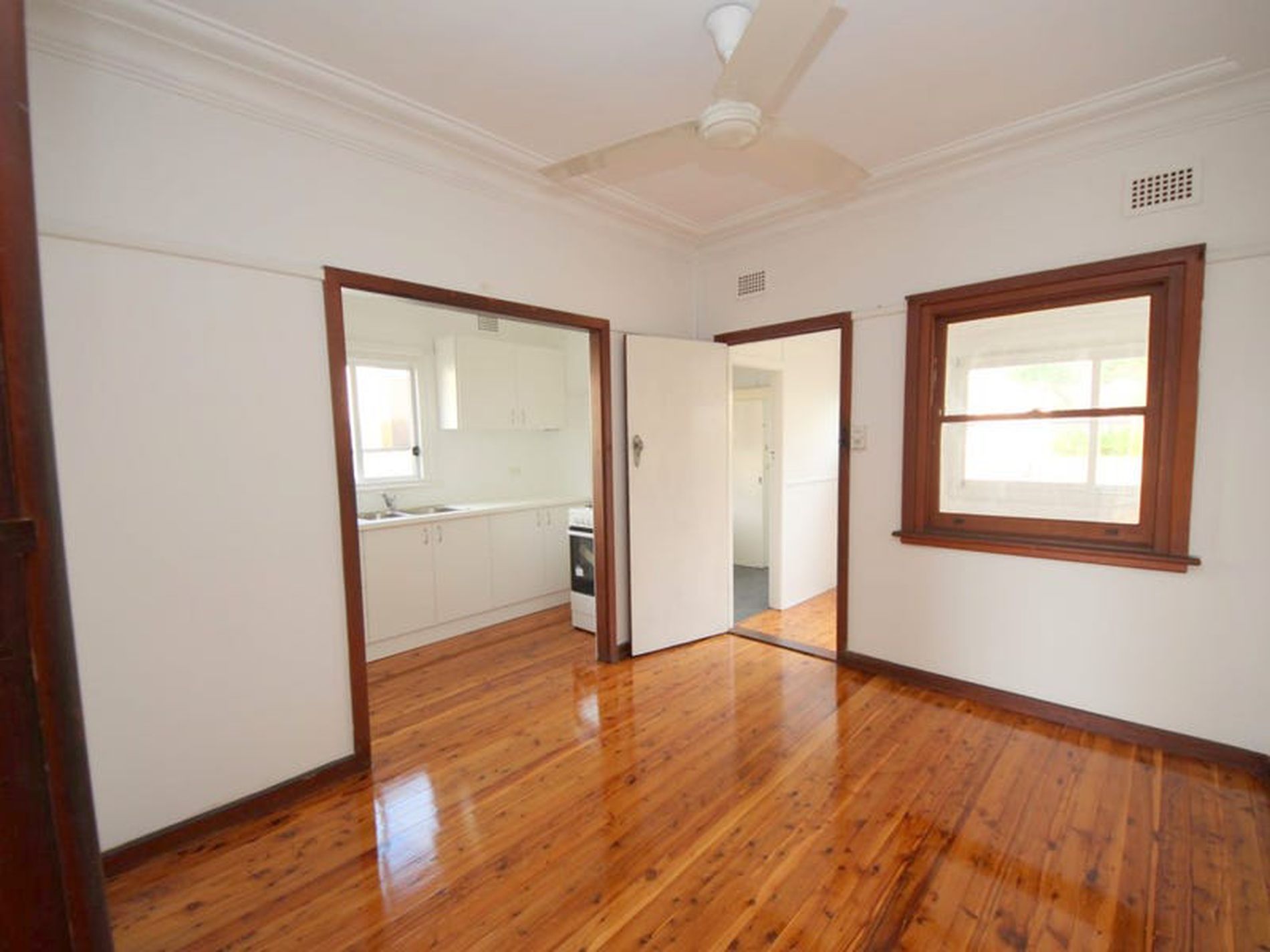 180 Gascoigne Road, Yagoona