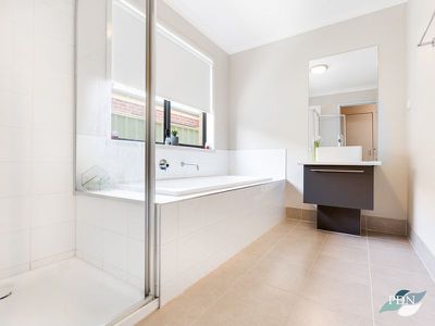 7 Barnsbury Road, Wyndham Vale