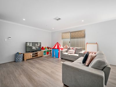 16 Modena Road, Piara Waters