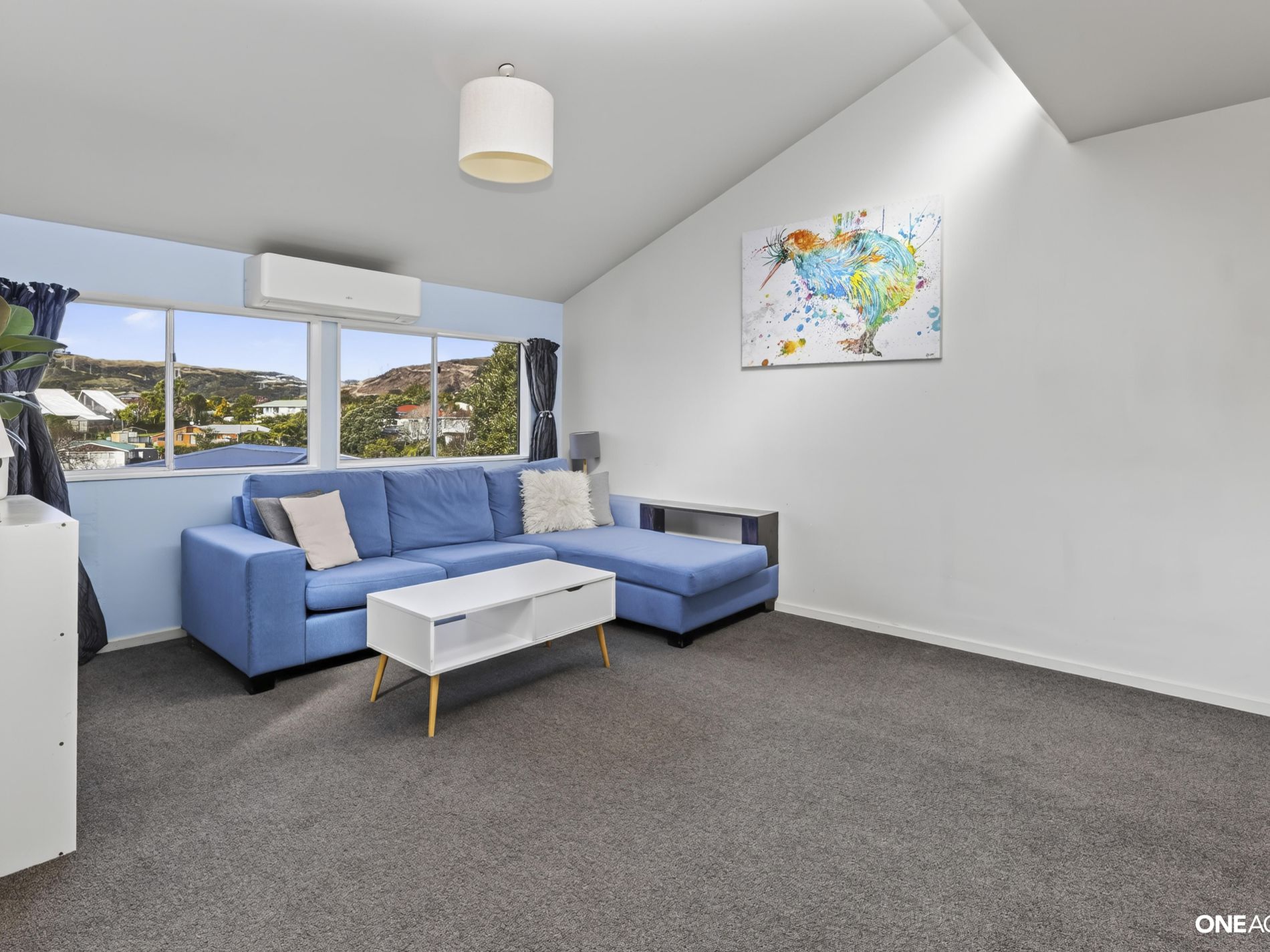 71 Larsen Crescent, Tawa