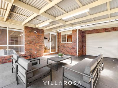 8 Aintree Rd, Bell Post Hill