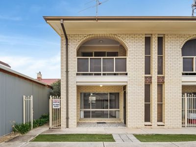 4 / 366 Seaview Road, Henley Beach