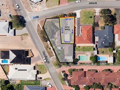 2/4 Johns Court, Osborne Park