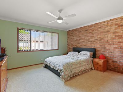 4 / 68 Panonia Road, Wyong