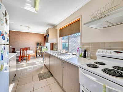 1 / 10 Mooney Close, Goodna