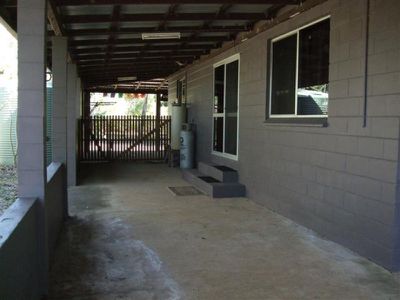 8 Starcke Street, Cooktown
