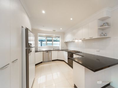 2 Reema Boulevard, Endeavour Hills