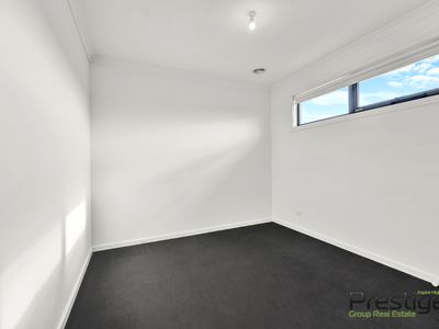 1 / 8 Mountview Drive, Diggers Rest