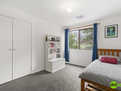 5 Tuggerawong Road, Wyongah