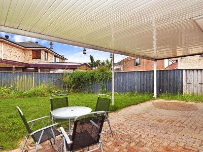 13 Conjola Place, Woodcroft