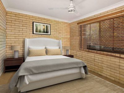 2 / 5 Bahlaka Street, Mooloolaba