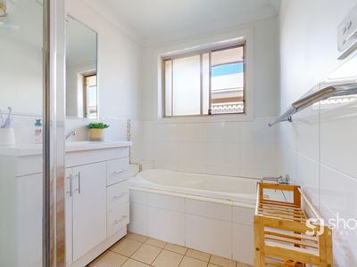 8 Lansdowne Drive, Dubbo