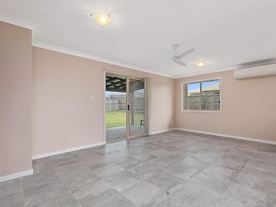 4 Teresa Street, Nikenbah