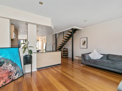 6 Boans Lane, East Perth