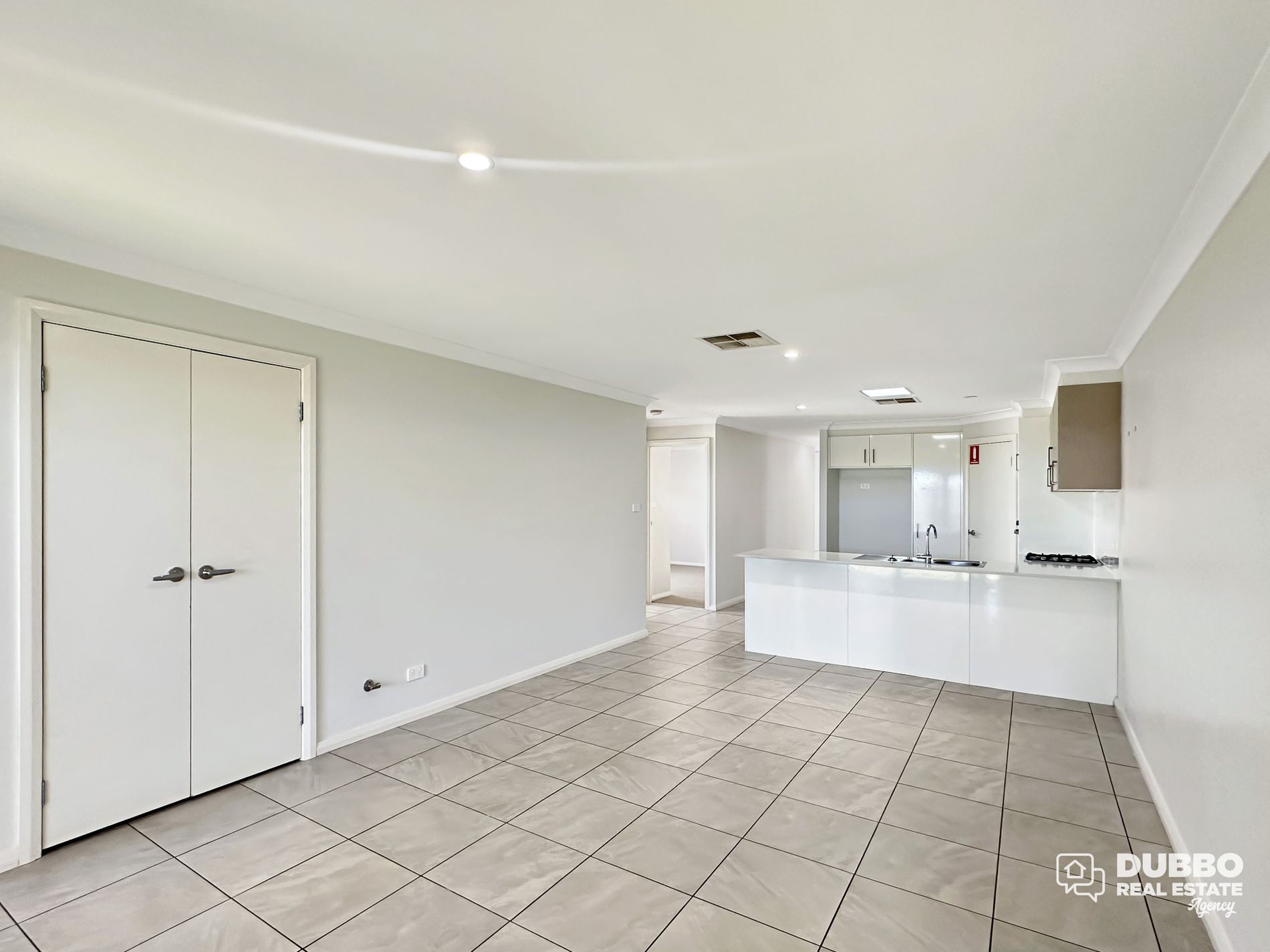 55 Champagne Drive, Dubbo
