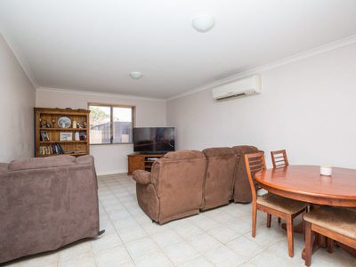8 / 4 Reynolds Place, South Hedland