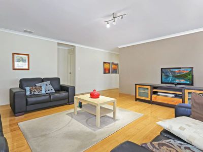 25 Kinsale Bend , Port Kennedy