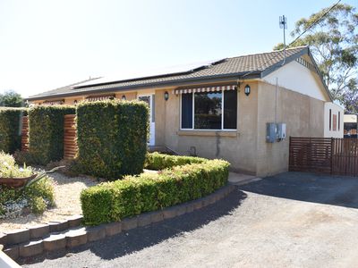 25 Dugga Street, Peak Hill