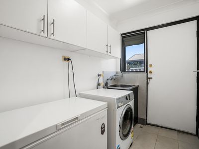 6 Breaden Drive, Cooloongup