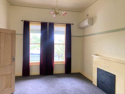 24 Station St, Coburg