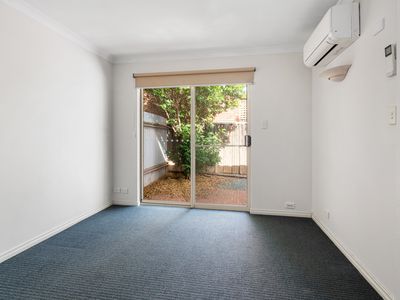 29/4 Ochiltree Street, Somerville