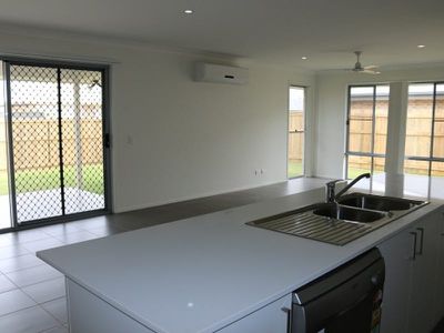5 O'Connell Parade, Urraween