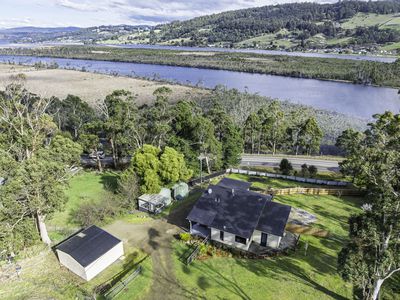 8432 Channel Highway, Cradoc