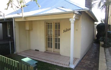 13 Henry Street, Queens Park