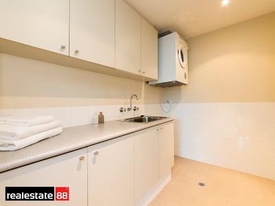 1 / 42 Terrace Road, East Perth