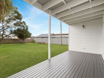 17 Fifth Street, Weston