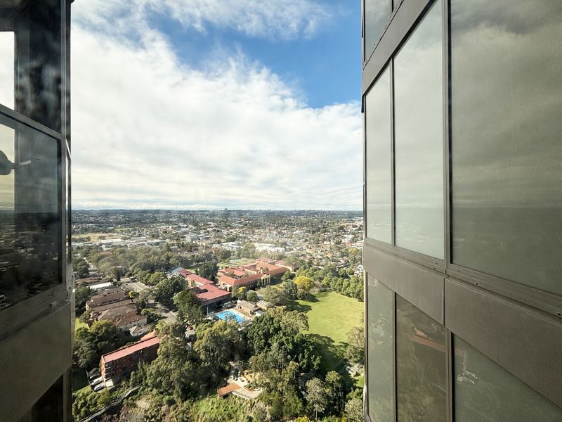 3036 / 18 George Street, Parramatta