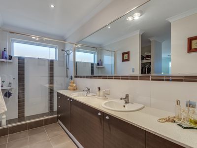 21 Spiral Flag Road, Yanchep