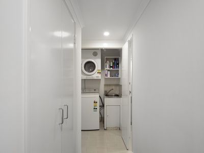11 / 110 Mounts Bay Road, Perth