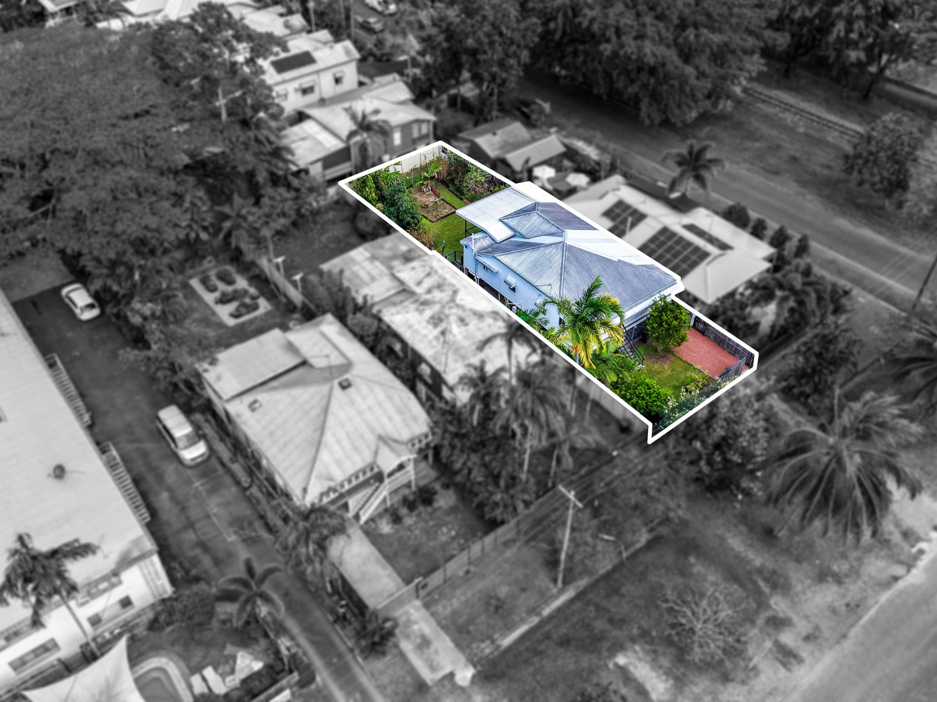 11 Thomas Street, Cairns North