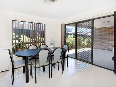 10 / 126 Kanahooka Rd, Kanahooka