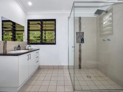 321 Beddington Road, Herbert